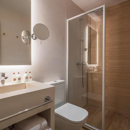 Llonga's Hotel 4*